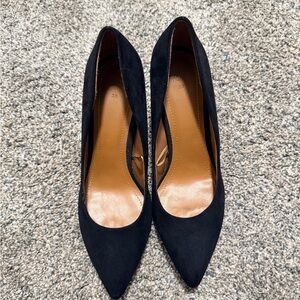 H&M Black Suede Pointed Toe Heels